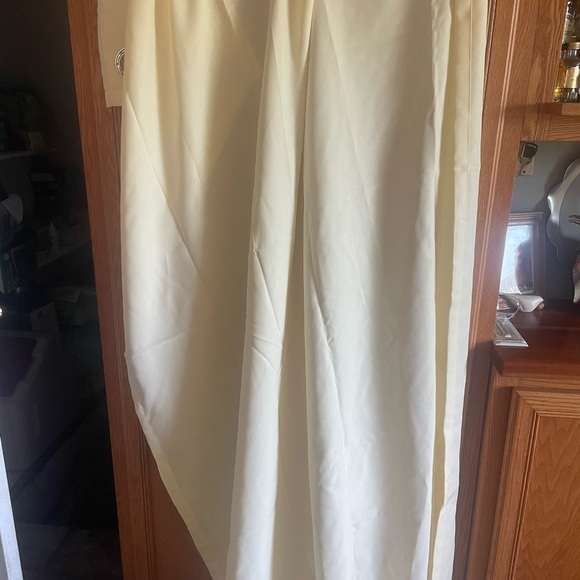 Pale yellow Grommet Curtain Panel (2) outdoor - Picture 2 of 3